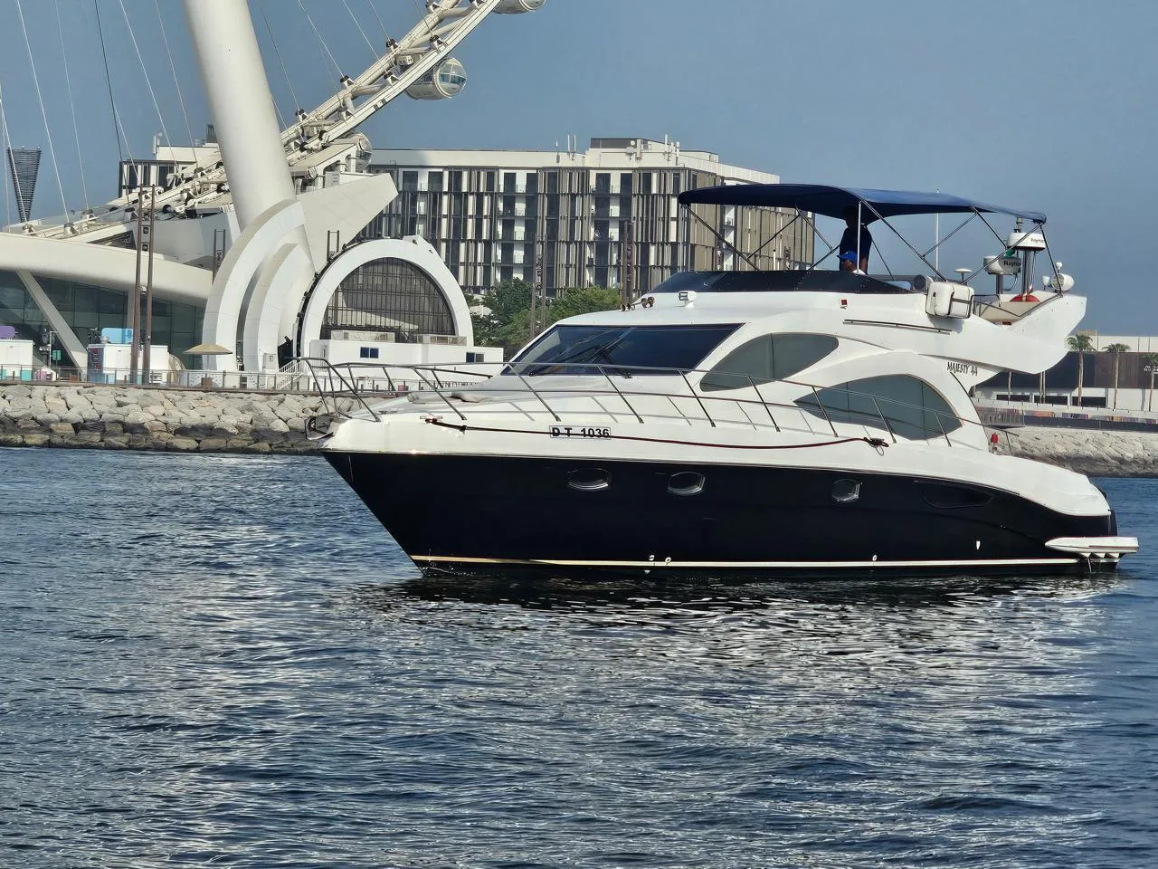 Majesty 44